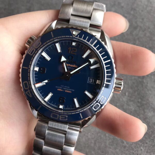 Omega Seamaster Planet Ocean 215.30.44.21.03.001 Swiss ETA Automatic Watch - Image 2