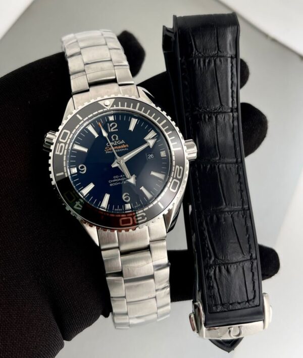 Omega Seamaster Planet Ocean 232.30.42.21.01.001 Swiss ETA Automatic Watch