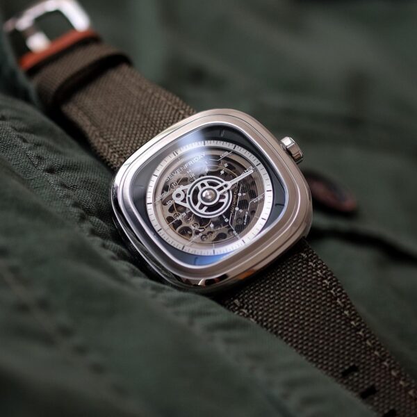 Sevenfriday SF T201 Swiaa ETA Automatic Watch - Image 4