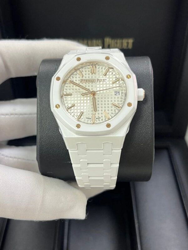 Audemars Piguet Royal Oak White Ceramic Quartz Men Watch - Image 4