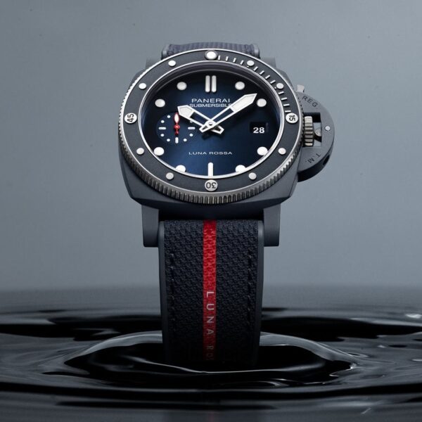 Panerai Submersible Quaranta Quattro Luna Rossa Ti-Ceramitech PAM01466 - Image 5