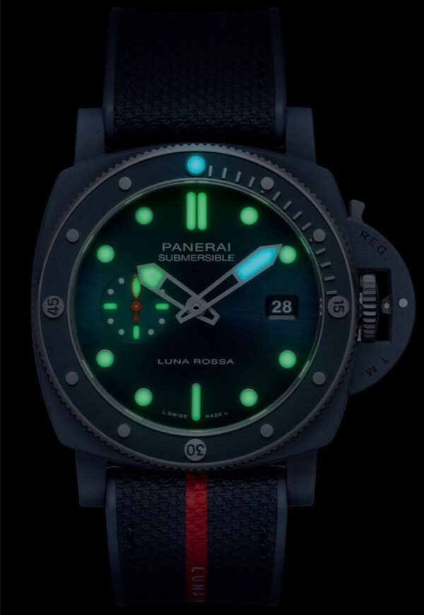 Panerai Submersible Quaranta Quattro Luna Rossa Ti-Ceramitech PAM01466 - Image 3